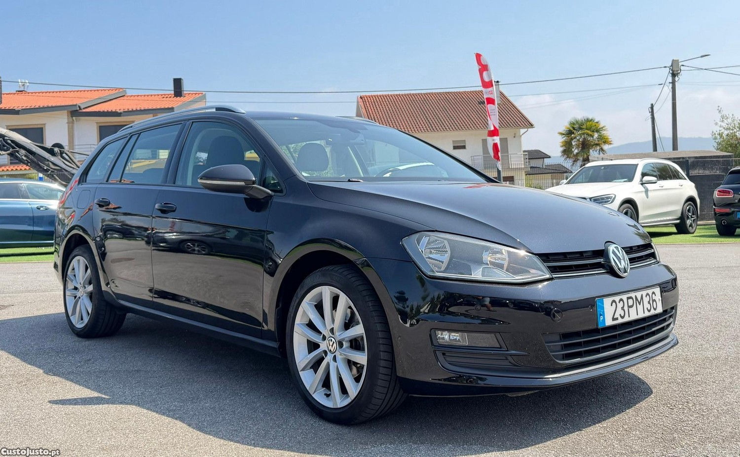 Volkswagen Golf Variant 1.6 TDi Confortline DSG — fotografia 29