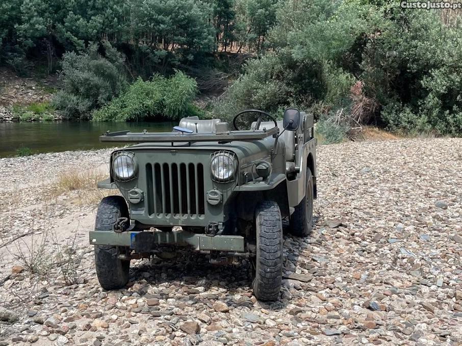 Jeep Willys CJ3B — fotografia 3