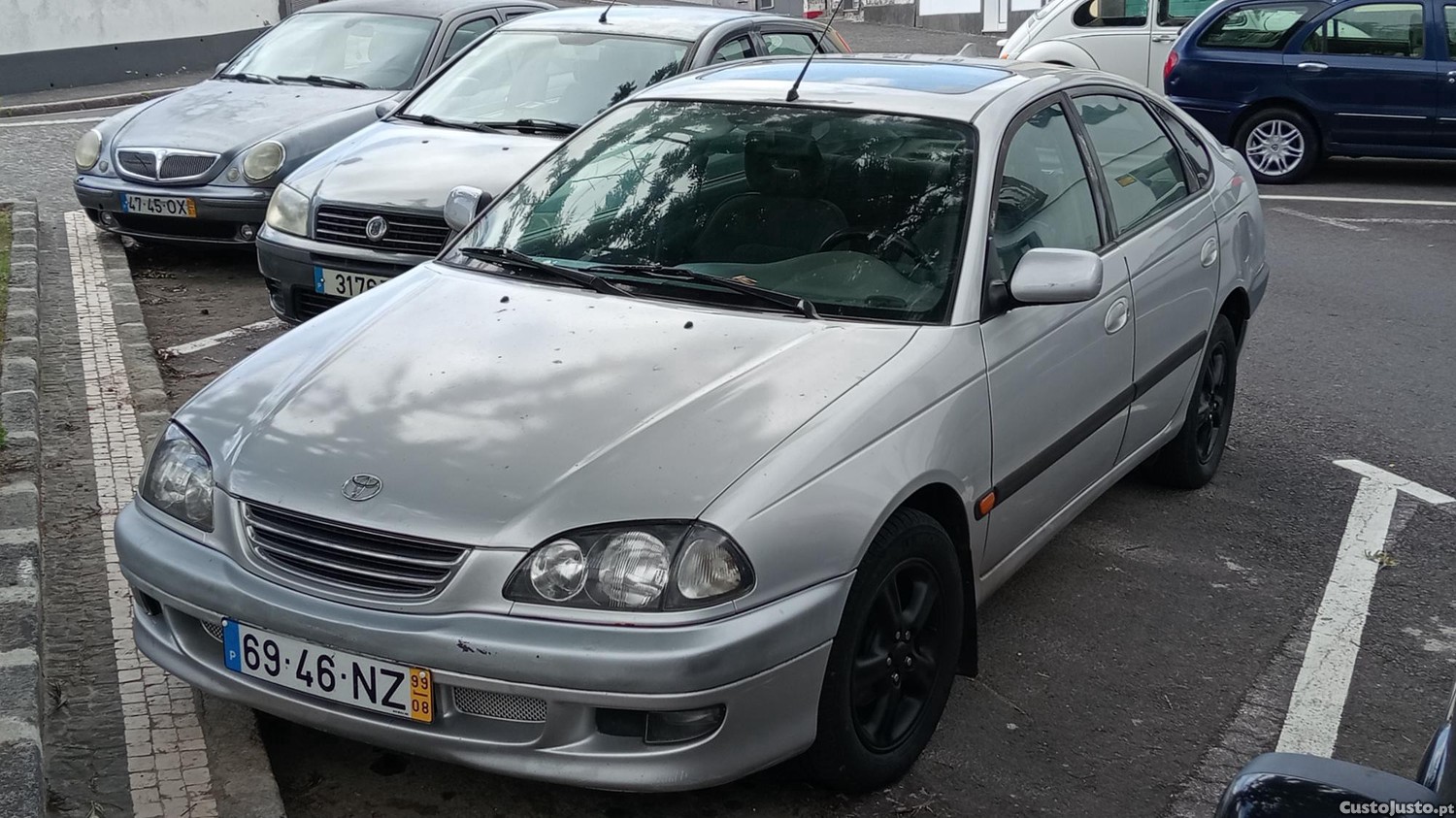 Toyota Avensis T22 — fotografia 2