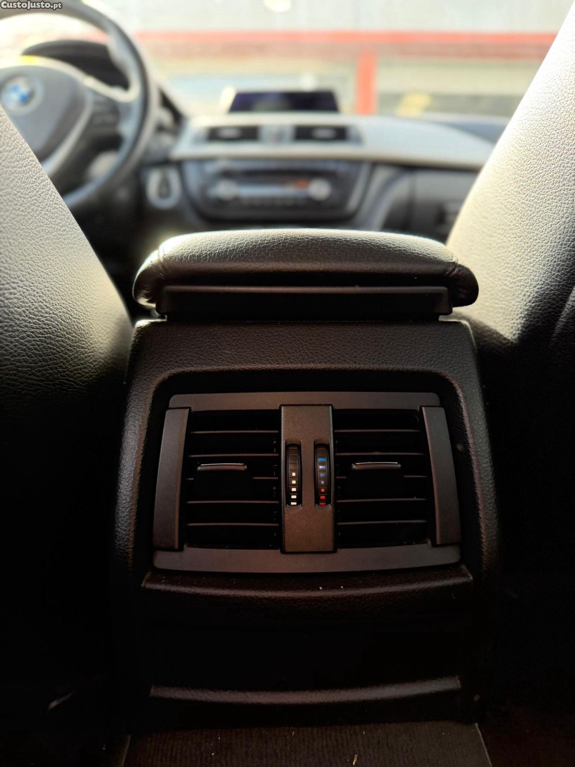 BMW 320 d Efficient Dynamics — fotografia 5