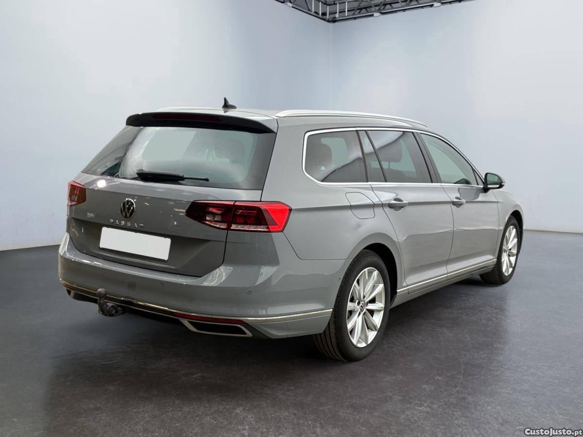 Volkswagen Passat 1.5 eTSI ACT OPF Lounge DSG — fotografia 7