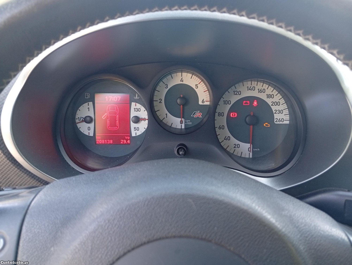 SEAT Leon FR 2.0 TDI — fotografia 5