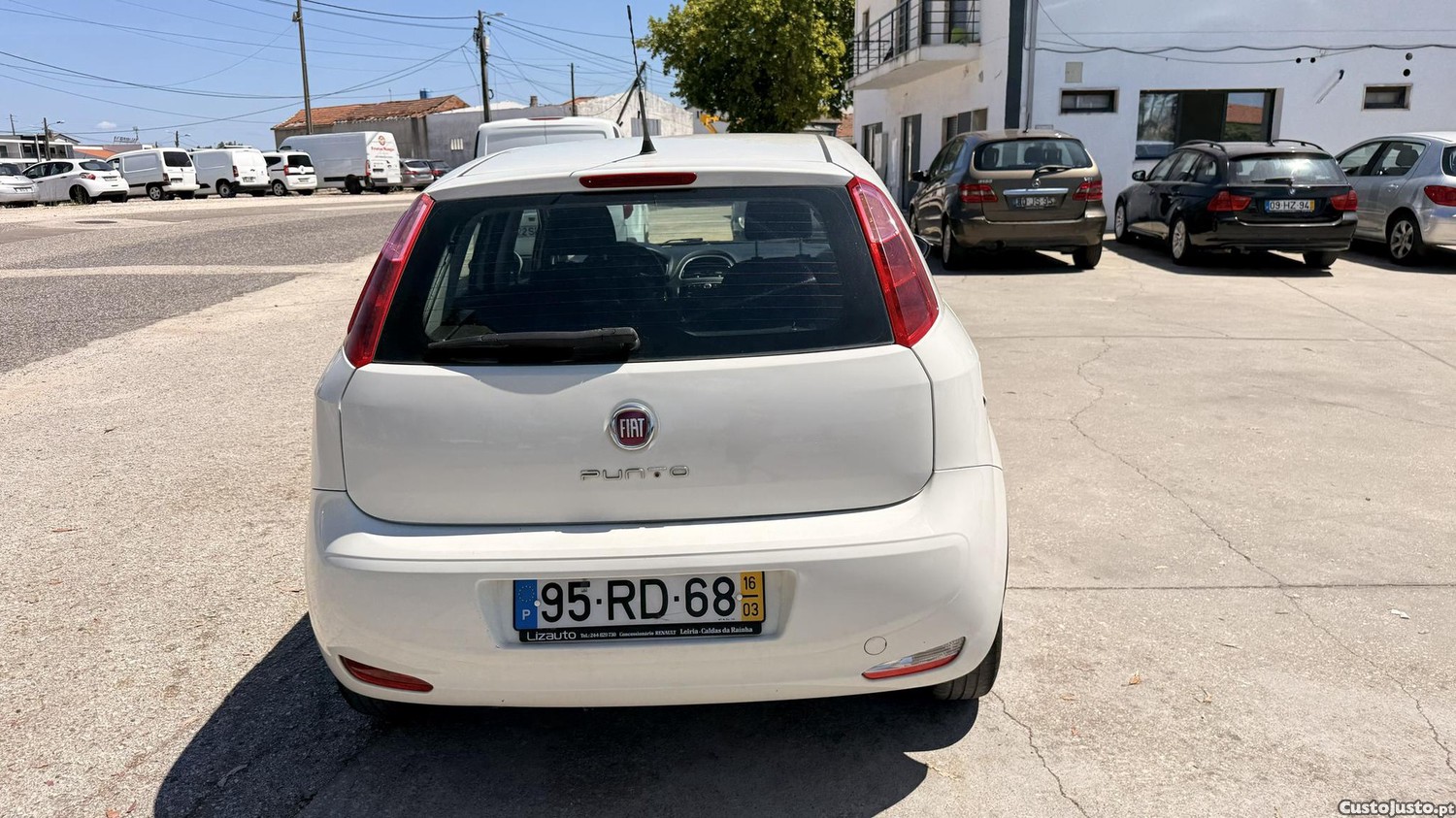 Fiat Punto 1.3 D Multijet de 2016 — fotografia 11