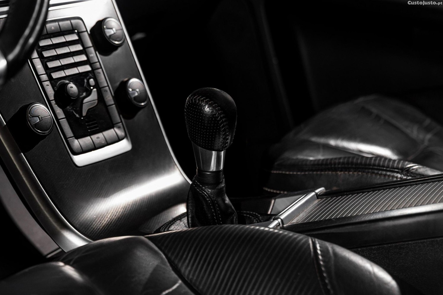Volvo XC 60 2.0 D3 Drive R-Design — fotografia 7