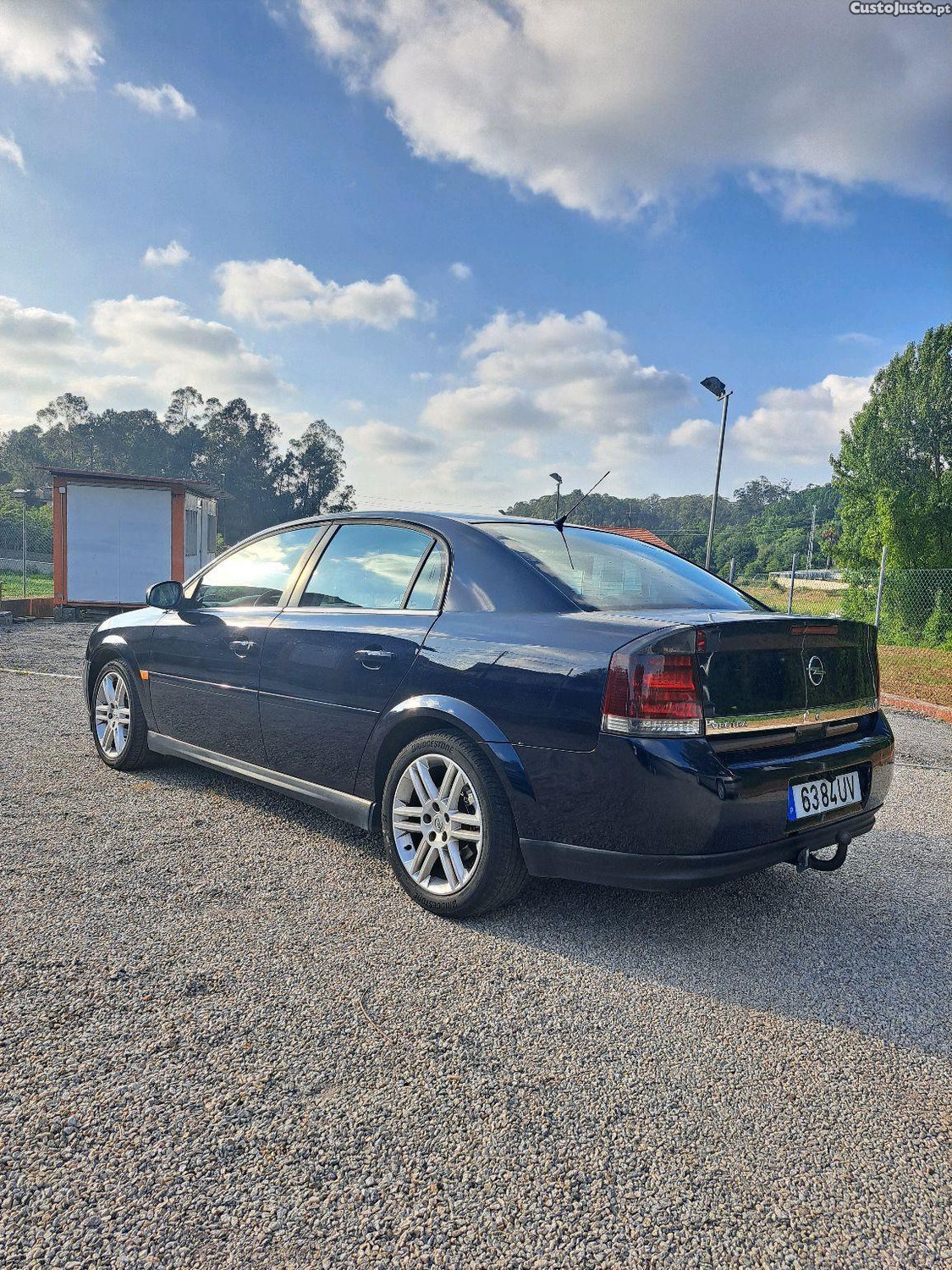 Opel Vectra 2.2 DTI — fotografia 7
