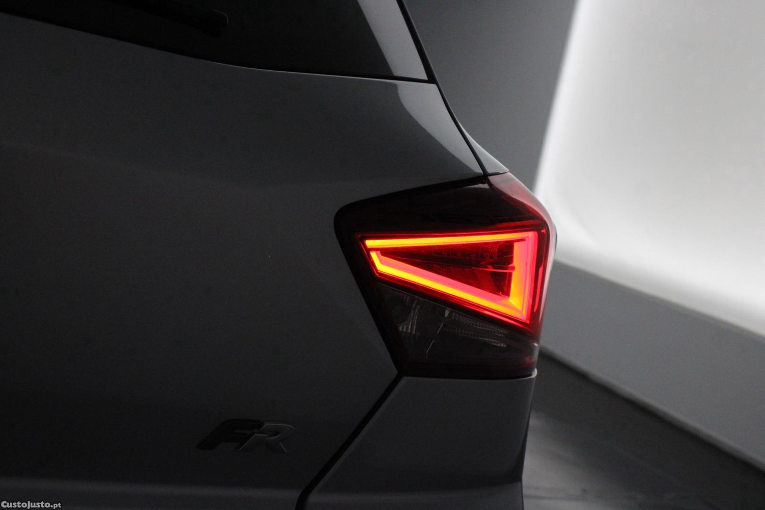 SEAT Ibiza 1.0 TSI FR — fotografia 2