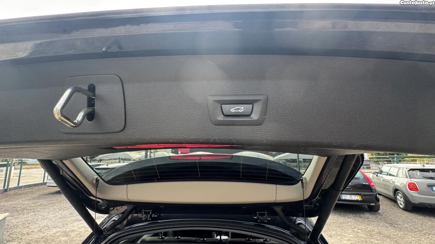 BMW X1 16 d sDrive Line Sport — fotografia 7