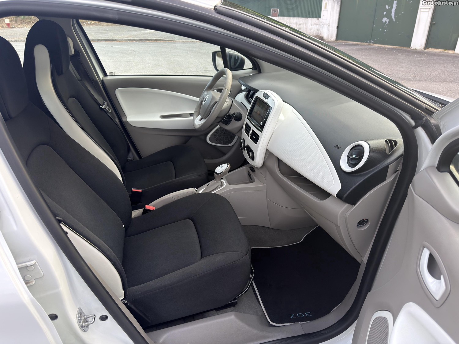 Renault Zoe Limited — fotografia 8