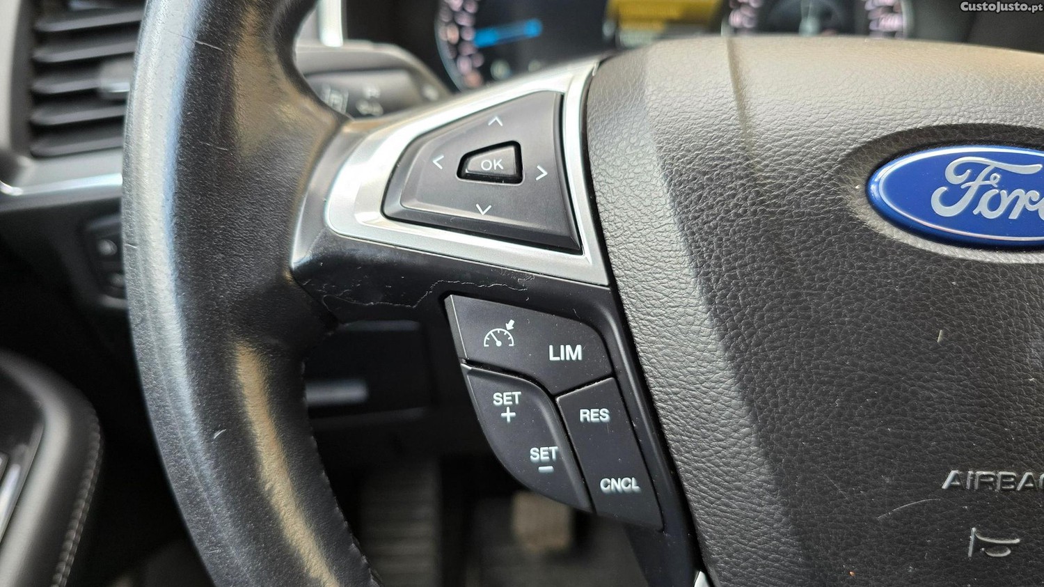 Ford S-Max 2.0 TDCi Titanium — fotografia 16
