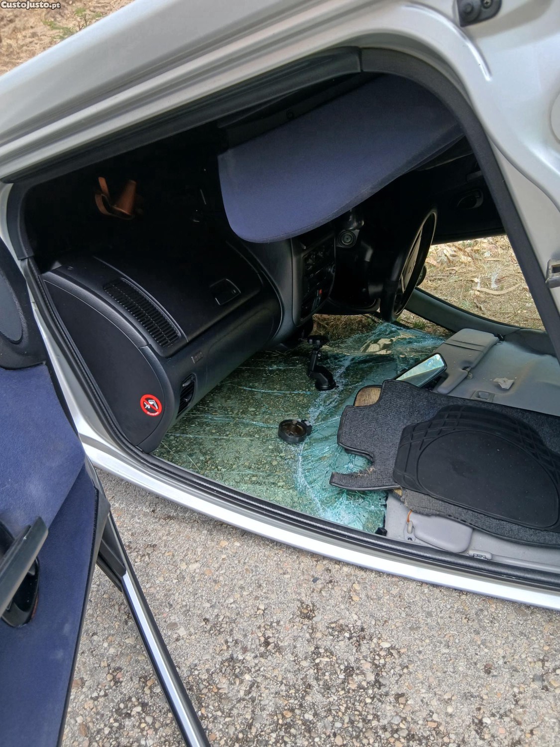 Mitsubishi Carisma (Da0) — fotografia 9
