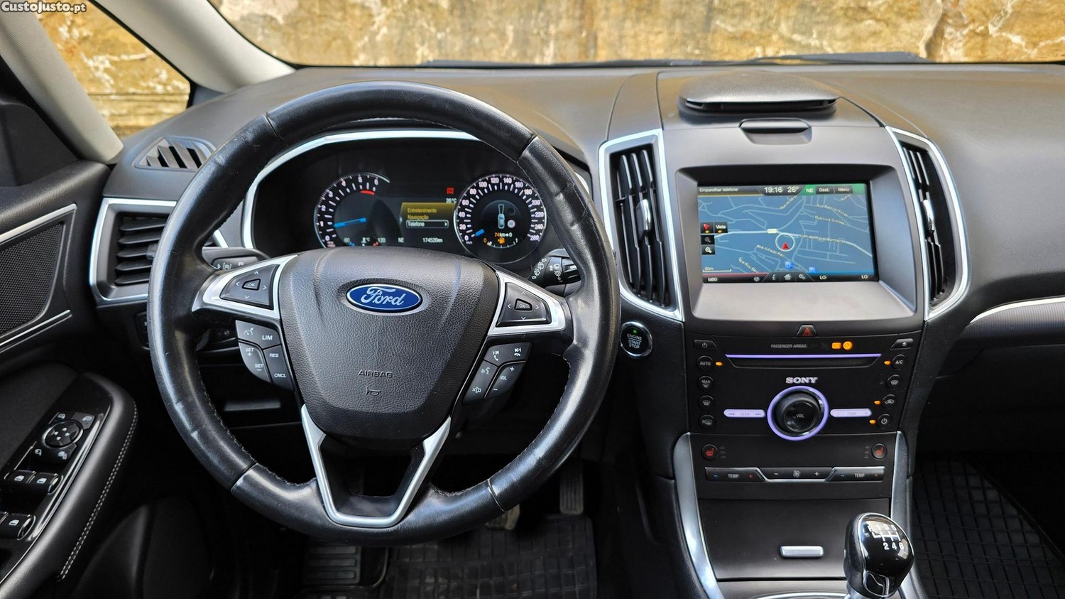Ford S-Max 2.0 TDCi Titanium — fotografia 18