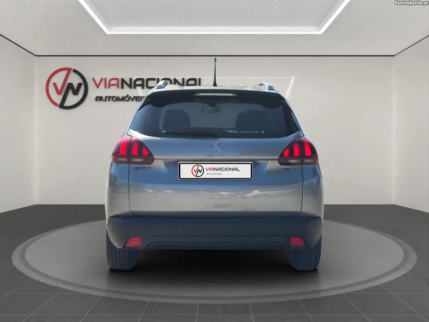 Peugeot 2008 1.2 PureTech Style — fotografia 14