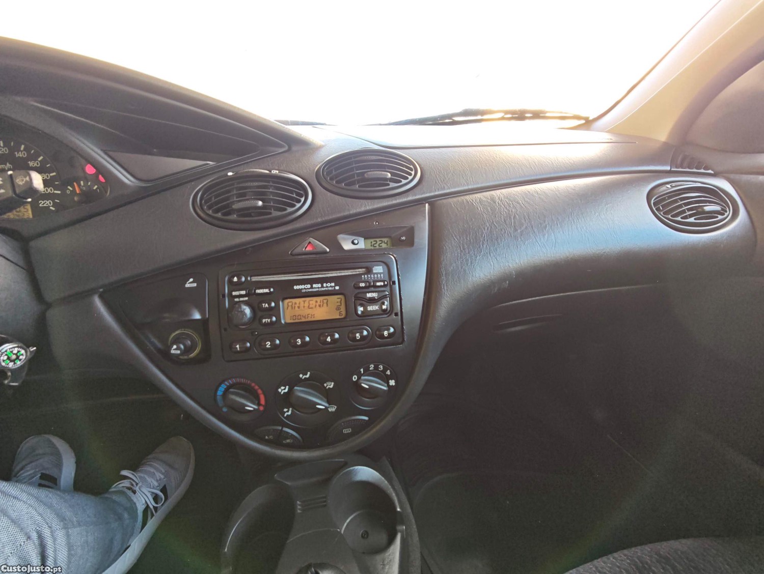 Ford Focus Carrinha 1.6 16v 100cv — fotografia 3