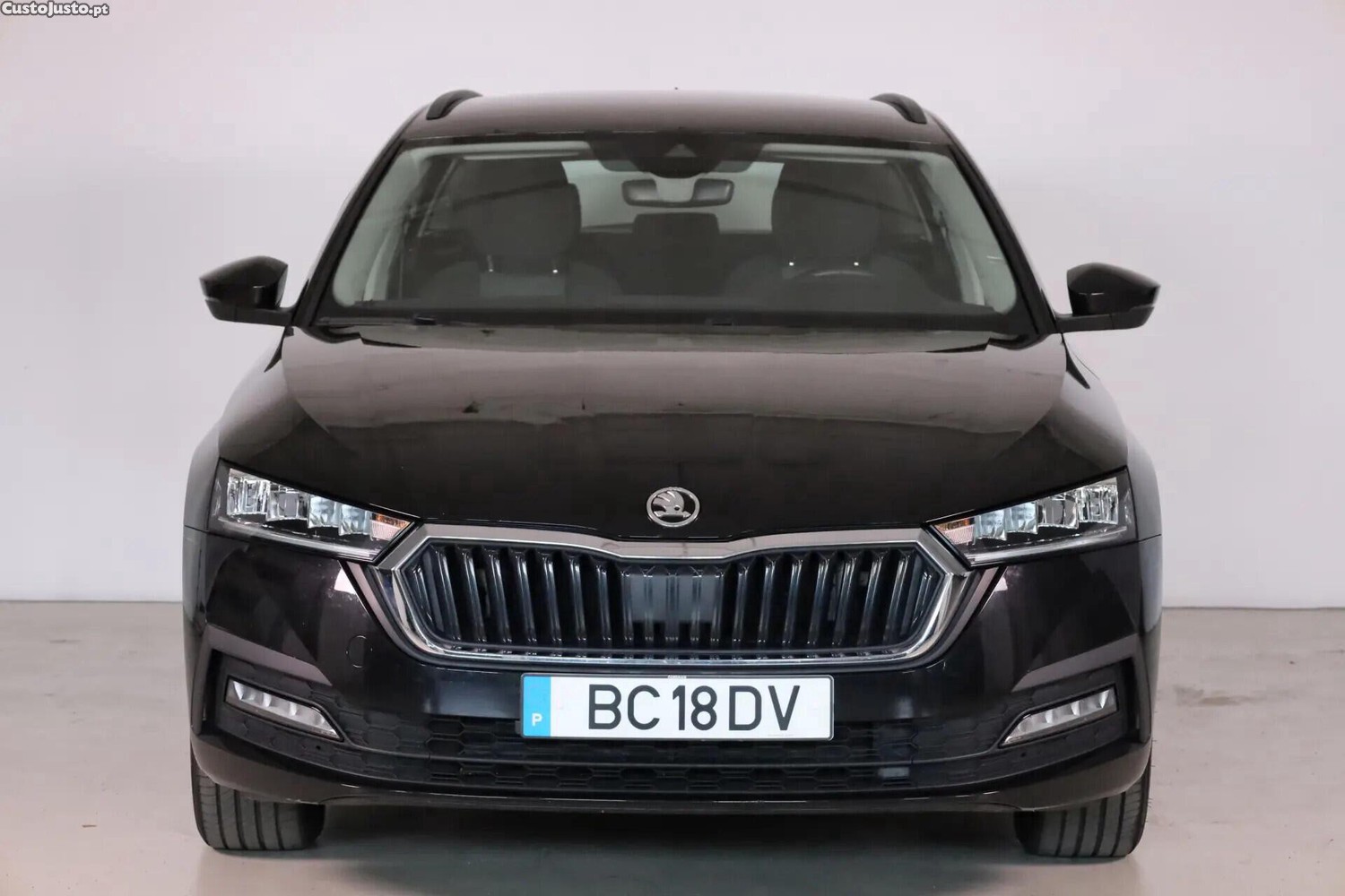 Skoda Octavia 2.0 TDI Scout DSG 4x4 — fotografia 18
