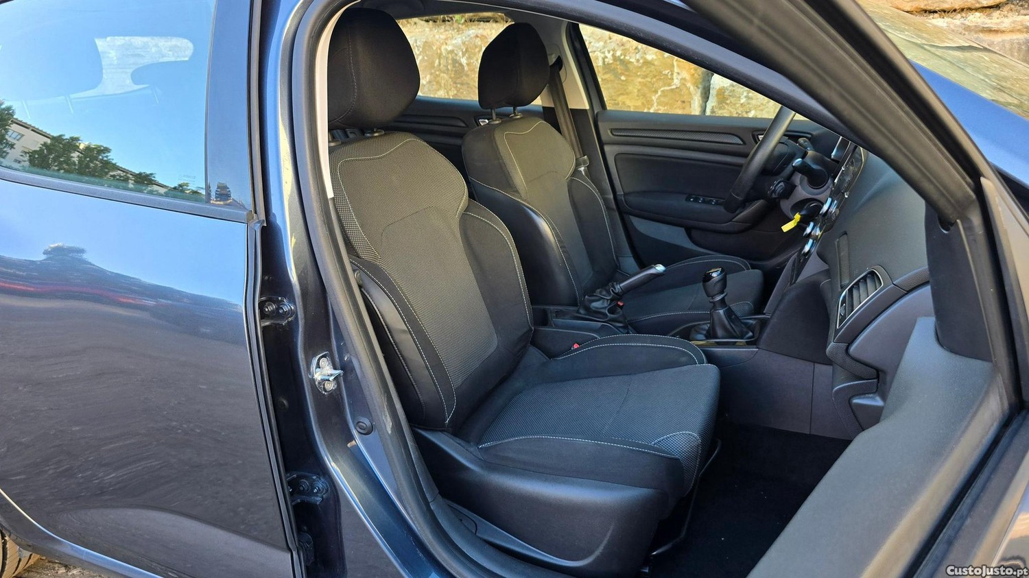 Renault Mégane 1.5 dCi Zen ECO — fotografia 4
