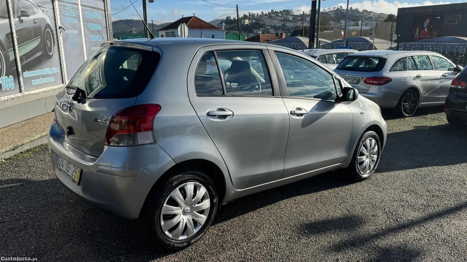 Toyota Yaris 1.0 VVT-i Comfort+AC — fotografia 26