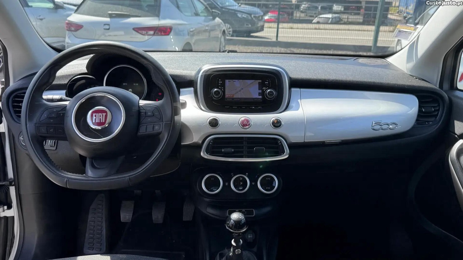 Fiat 500X 1.3 MJ Lounge S&S — fotografia 10