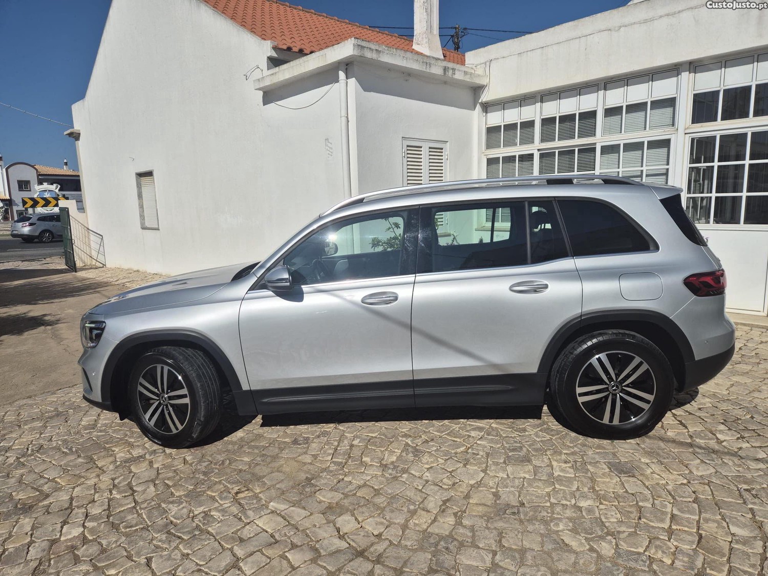 Mercedes-Benz GLB 180 Style 2.0 - 20 foto 3