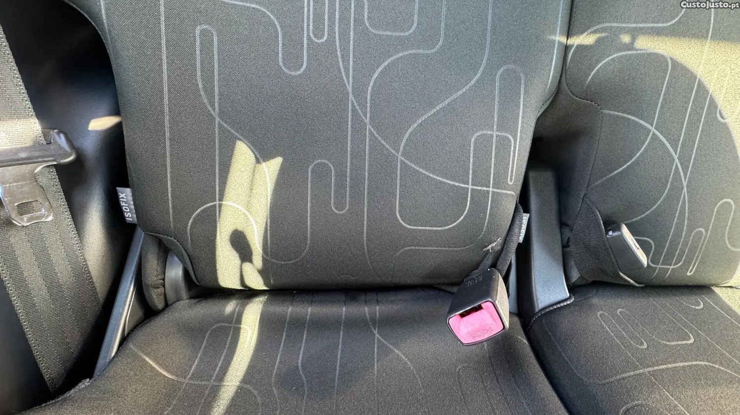 Toyota Yaris 1.0 VVT-i Comfort+AC — fotografia 9