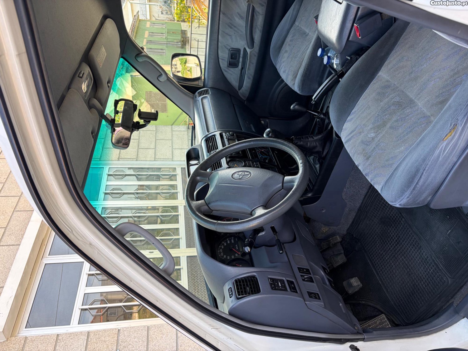 Toyota Land Cruiser Cruiser (J9) — fotografia 5