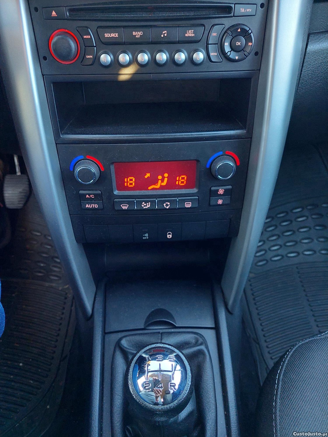 Peugeot 207 1.4 Hdi Sport - 90000 Km! - 10 foto 4