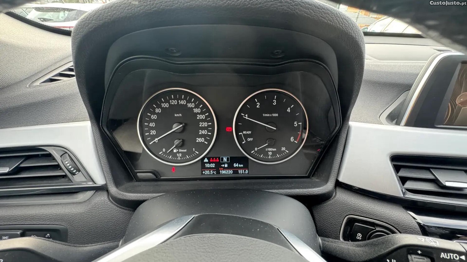 BMW X1 16 d sDrive Line Sport — fotografia 3