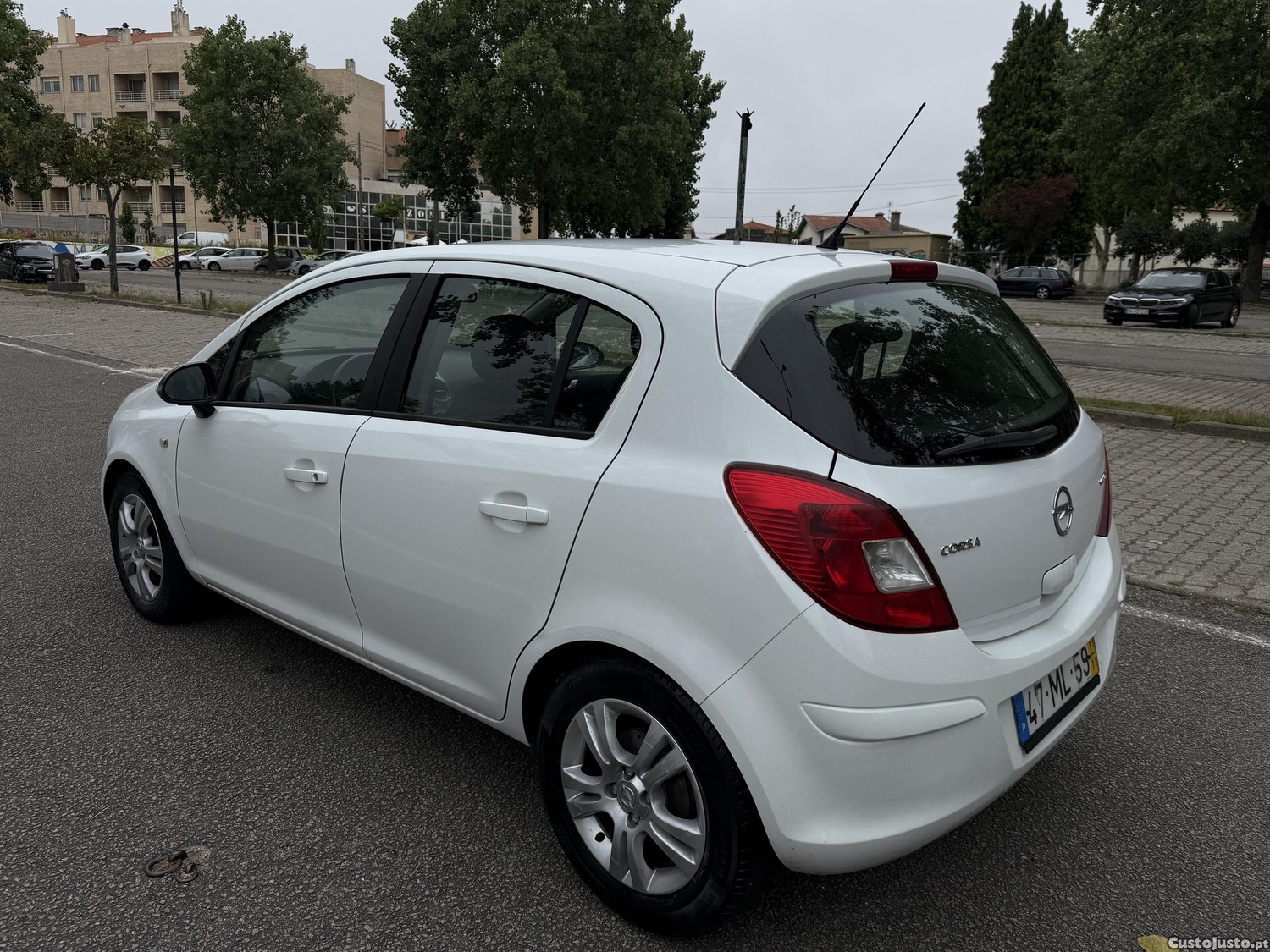 Opel Corsa 1.3 Tdci enjoy — fotografia 6