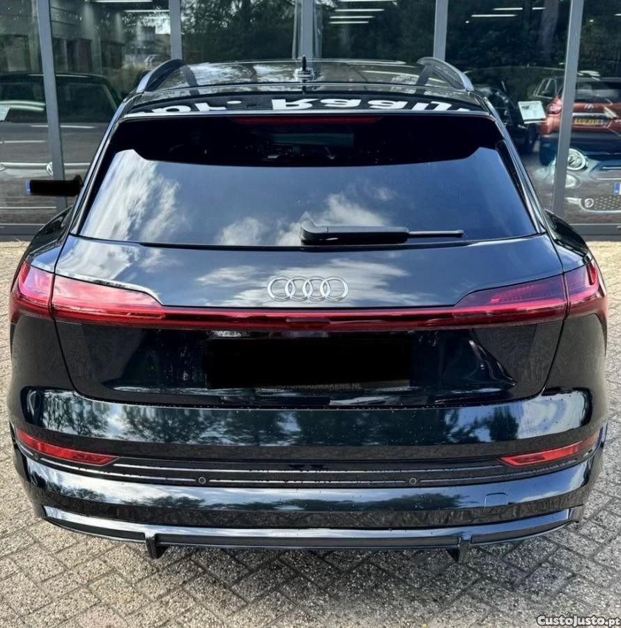 Audi e-tron 50 quattro S line — fotografia 14