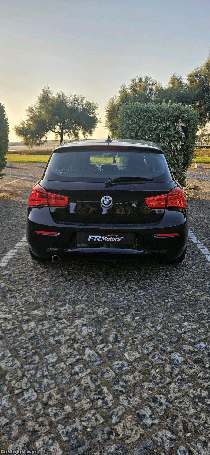 BMW 114 urban line — fotografia 8