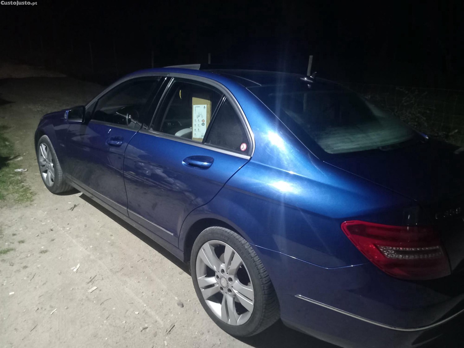 Mercedes-Benz C 350 4 matic — fotografia 3