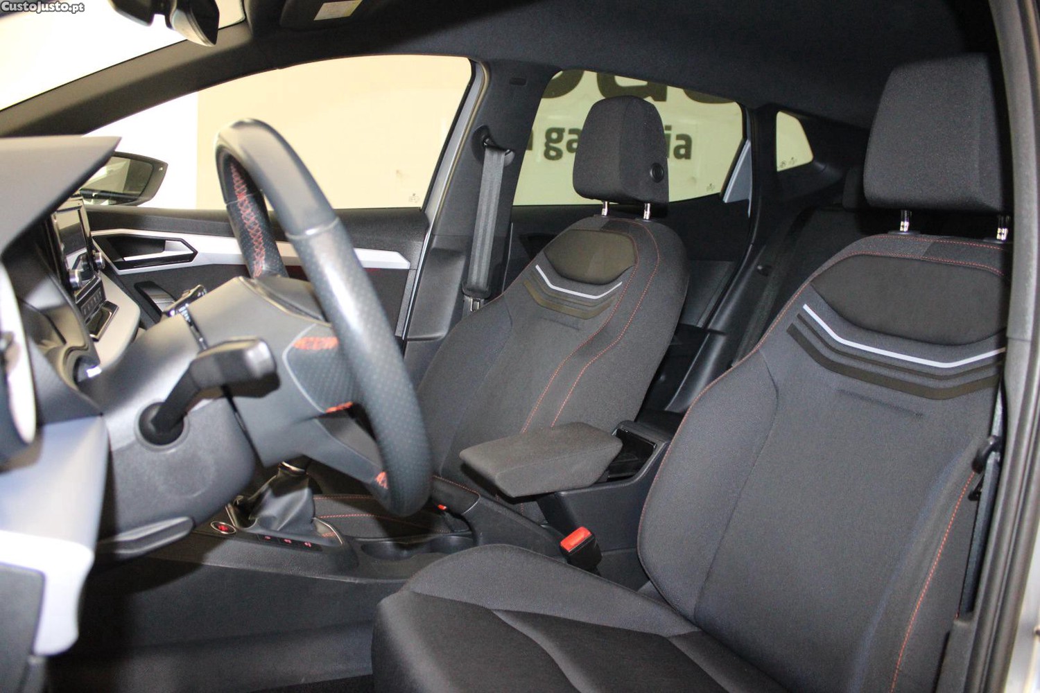 SEAT Ibiza 1.0 TSI FR — fotografia 11