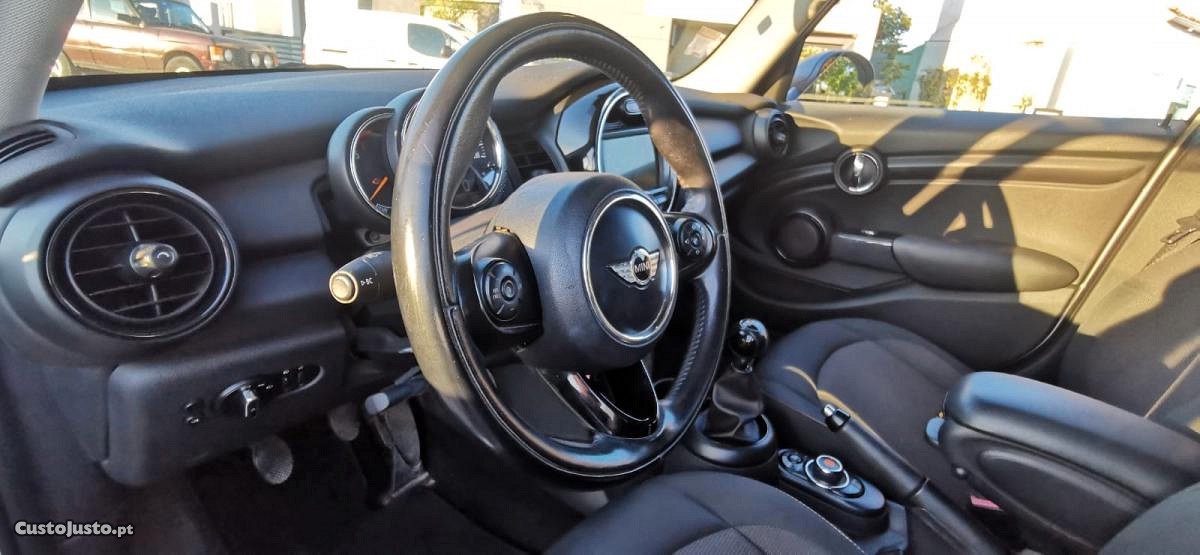 MINI One D — photo 2