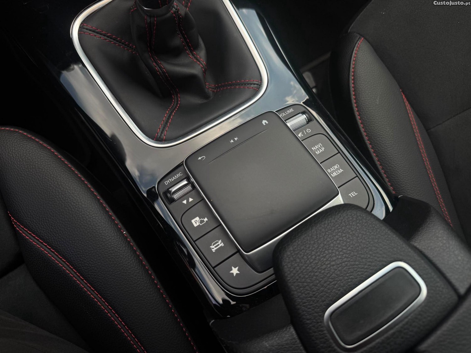Mercedes-Benz A 180 AMG LINE ECRA FULL LED — fotografia 7
