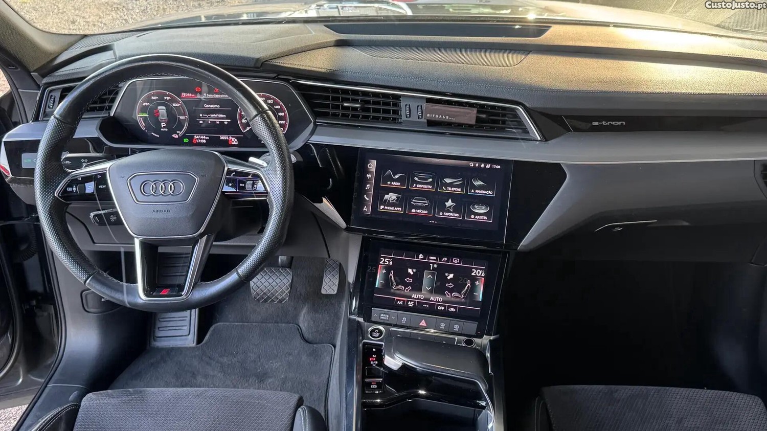 Audi e-tron 55 quattro S line — fotografia 5