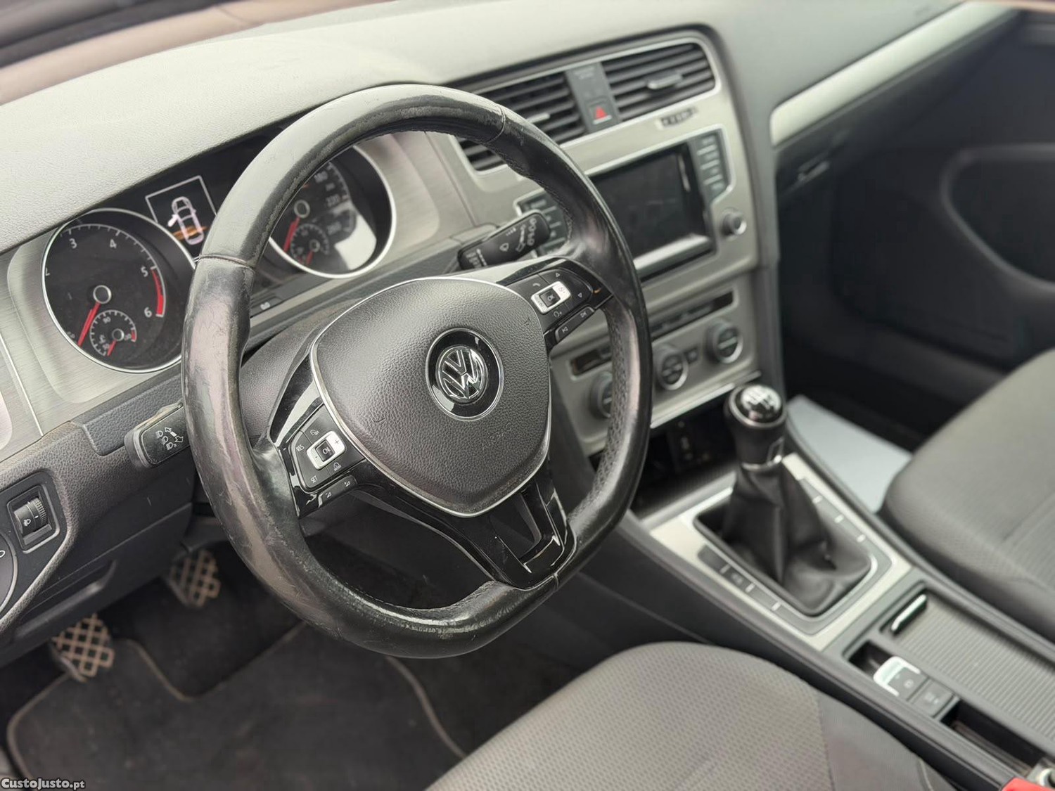 Volkswagen Golf 1.6 TDI — fotografia 3