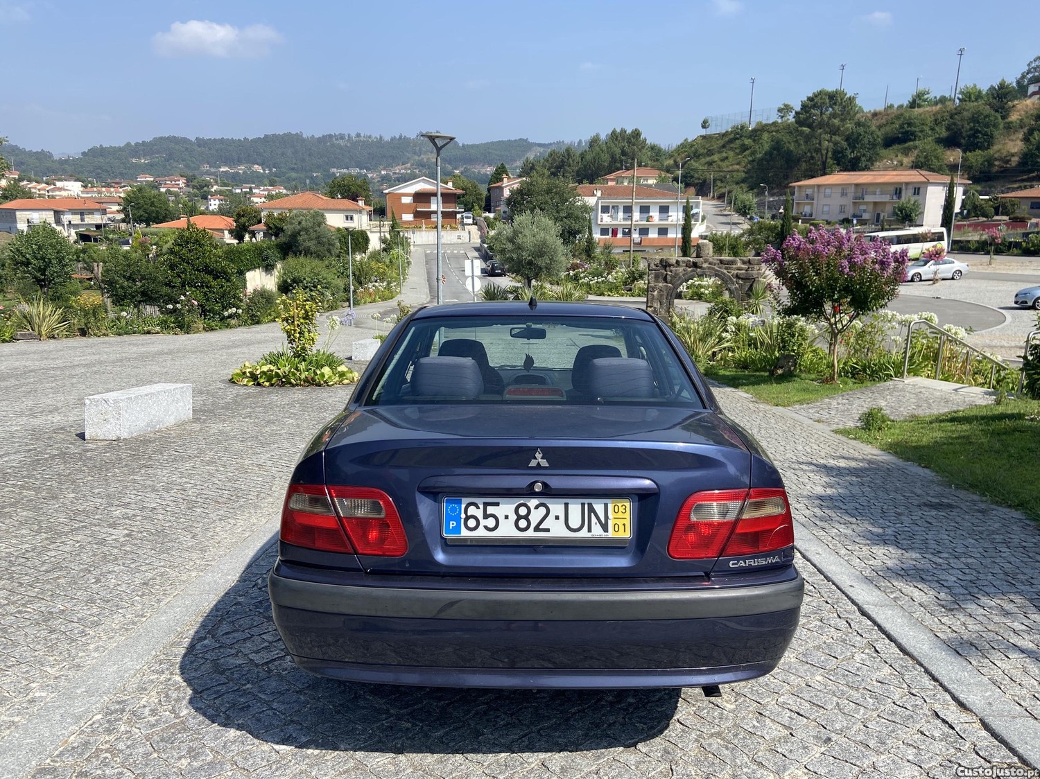 Mitsubishi Carisma 1.3 — fotografia 9