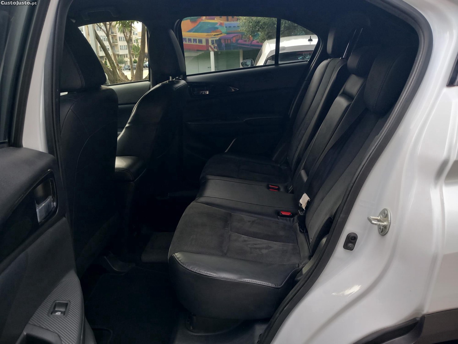 Mitsubishi Eclipse Cross 2.4 PHEV eStyle — fotografia 7