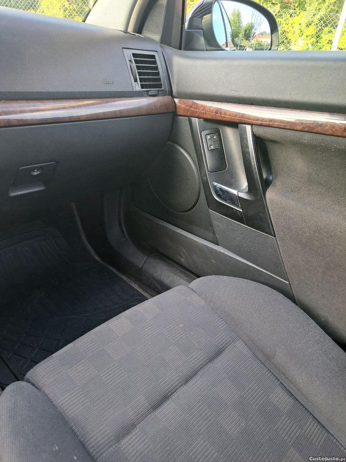 Opel Vectra 2.2 DTI — fotografia 3