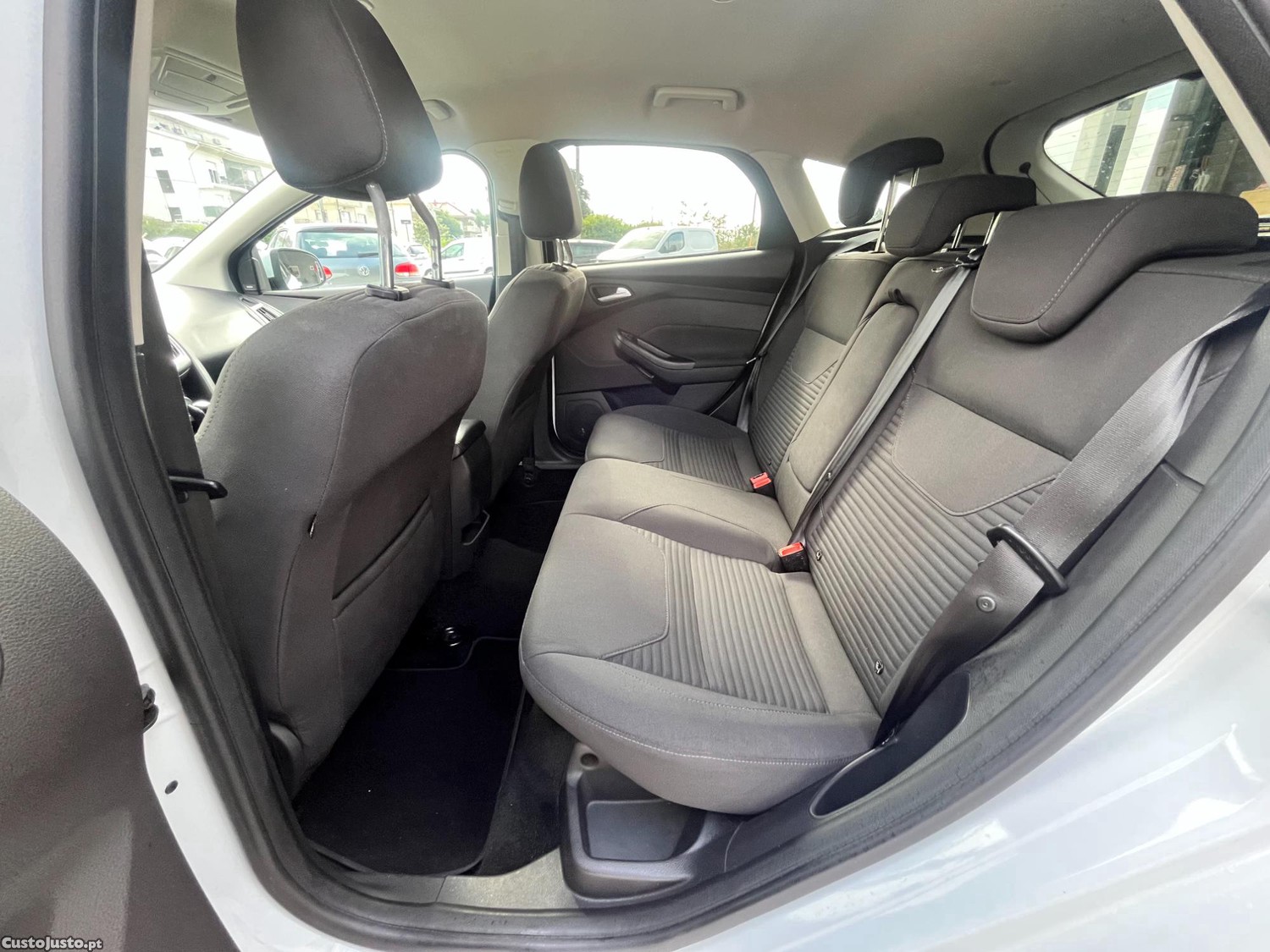Ford Focus 1.5 TDCi Titanium — fotografia 6