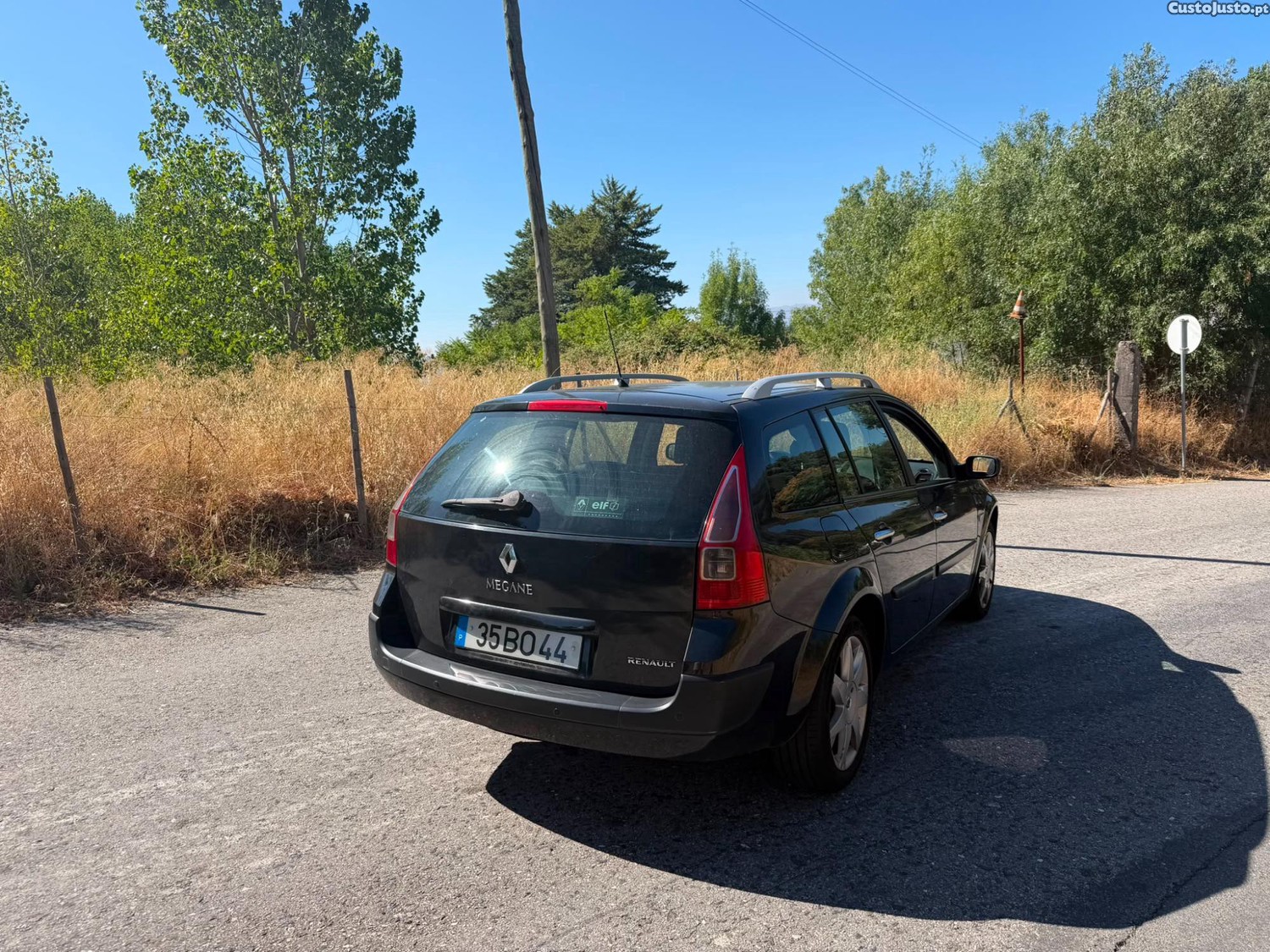 Renault Mégane 1.5 dci — fotografia 3
