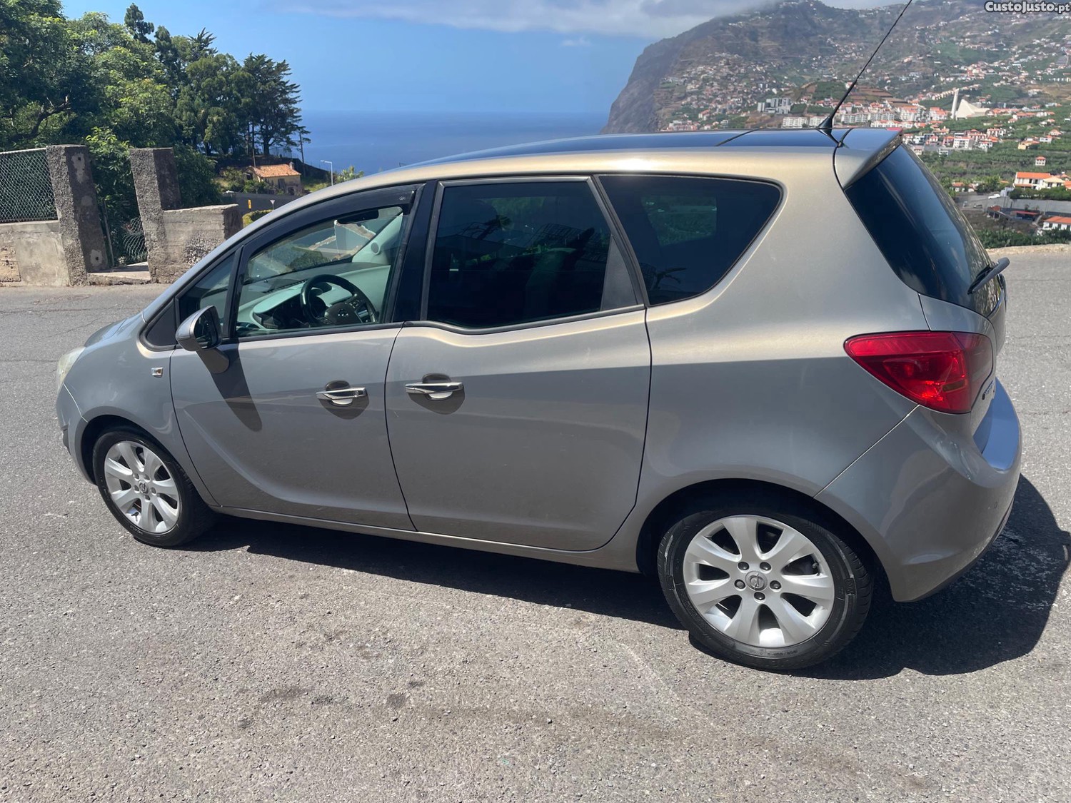 Opel Meriva 1.3 cdti - Cosmo — fotografia 7
