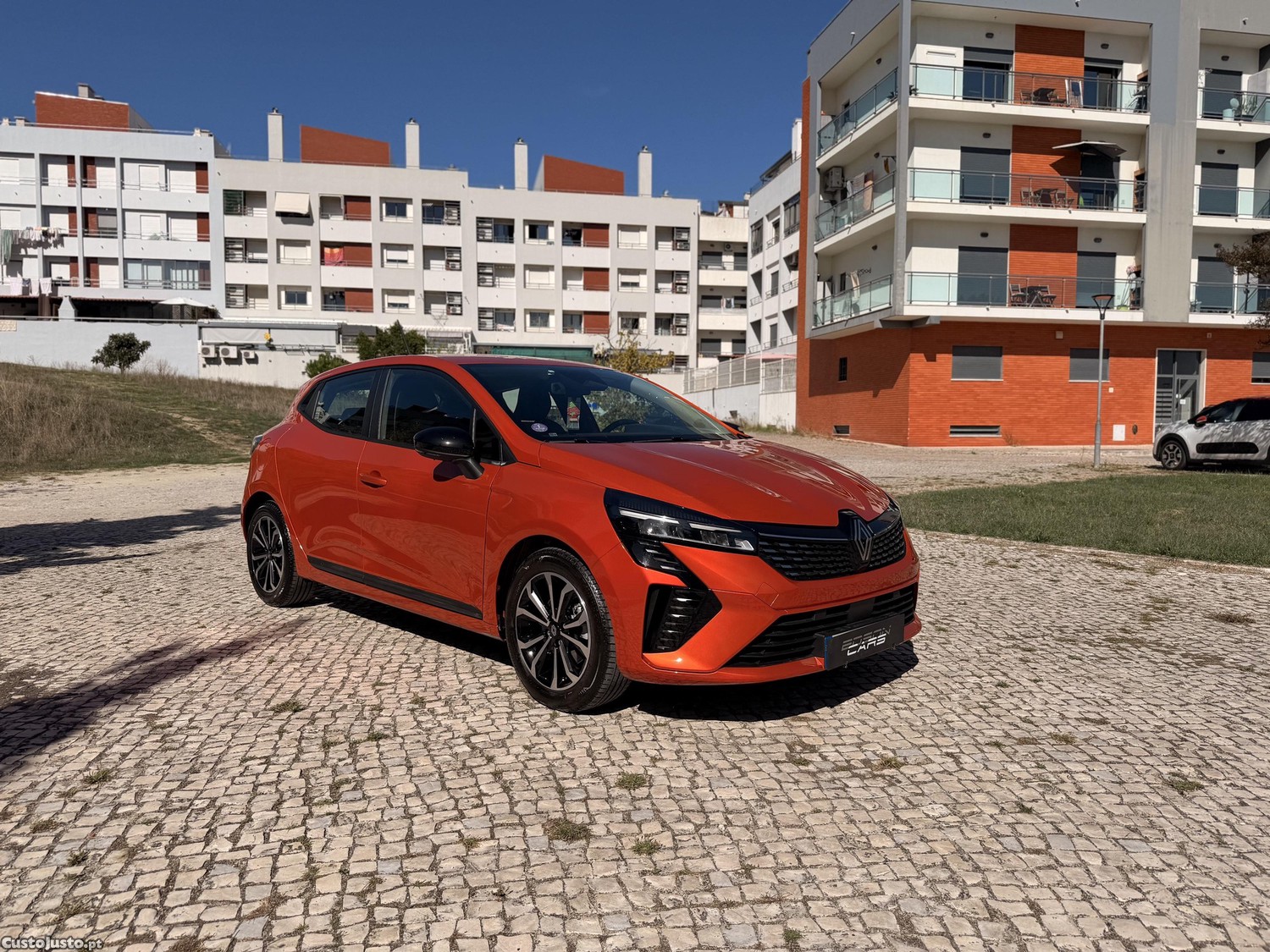 Renault Clio 1.6 E-TECH 145 — fotografia 10