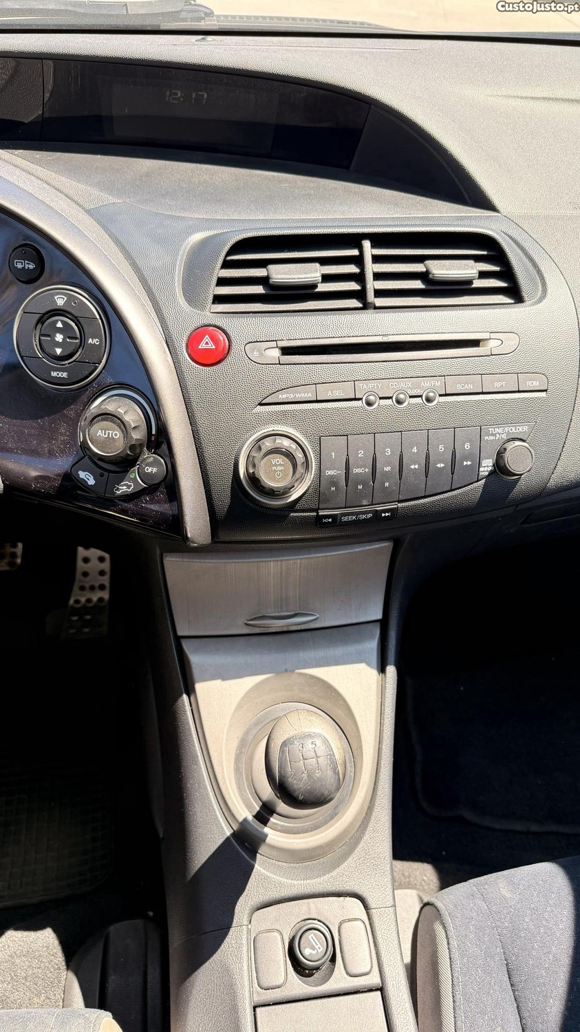 Honda Civic Hatchback 1.8 de 2007 — fotografia 7