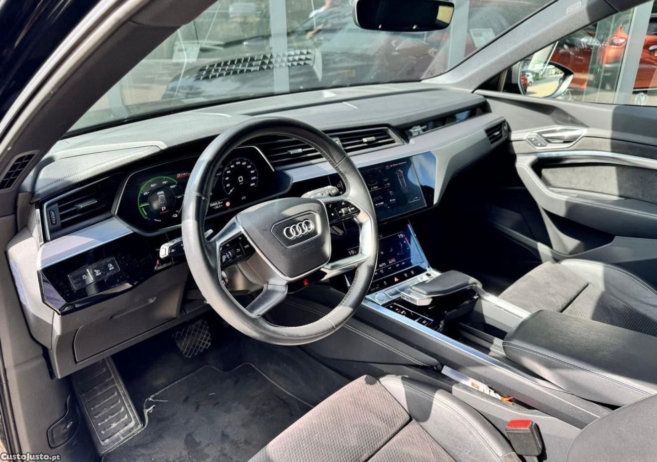 Audi e-tron 50 quattro S line — fotografia 11