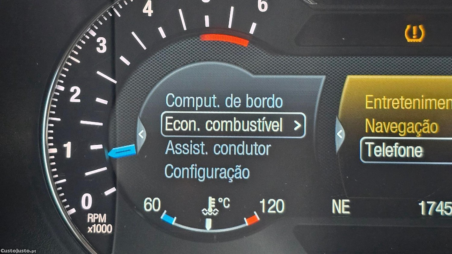 Ford S-Max 2.0 TDCi Titanium — fotografia 12