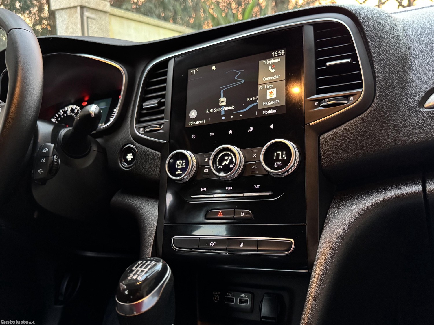 Renault Mégane 1.0 115cv 2021 23,449km — fotografia 4