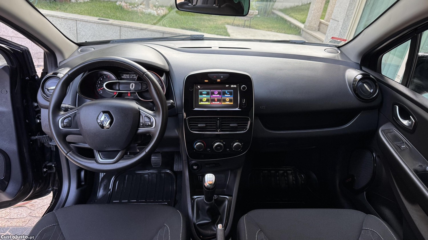 Renault Clio Limited 0.9 90cv 2019 — fotografia 7