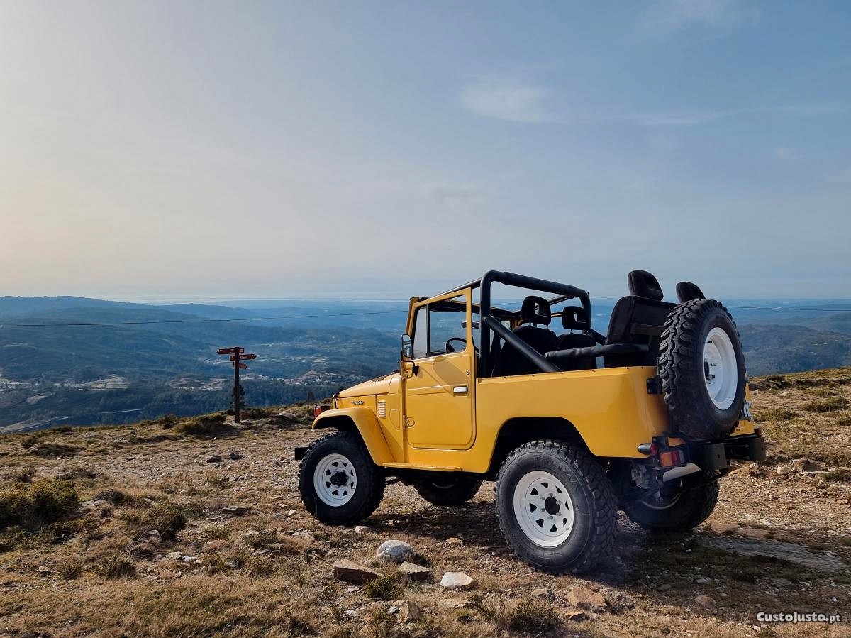 Toyota Land Cruiser BJ40 foto 4