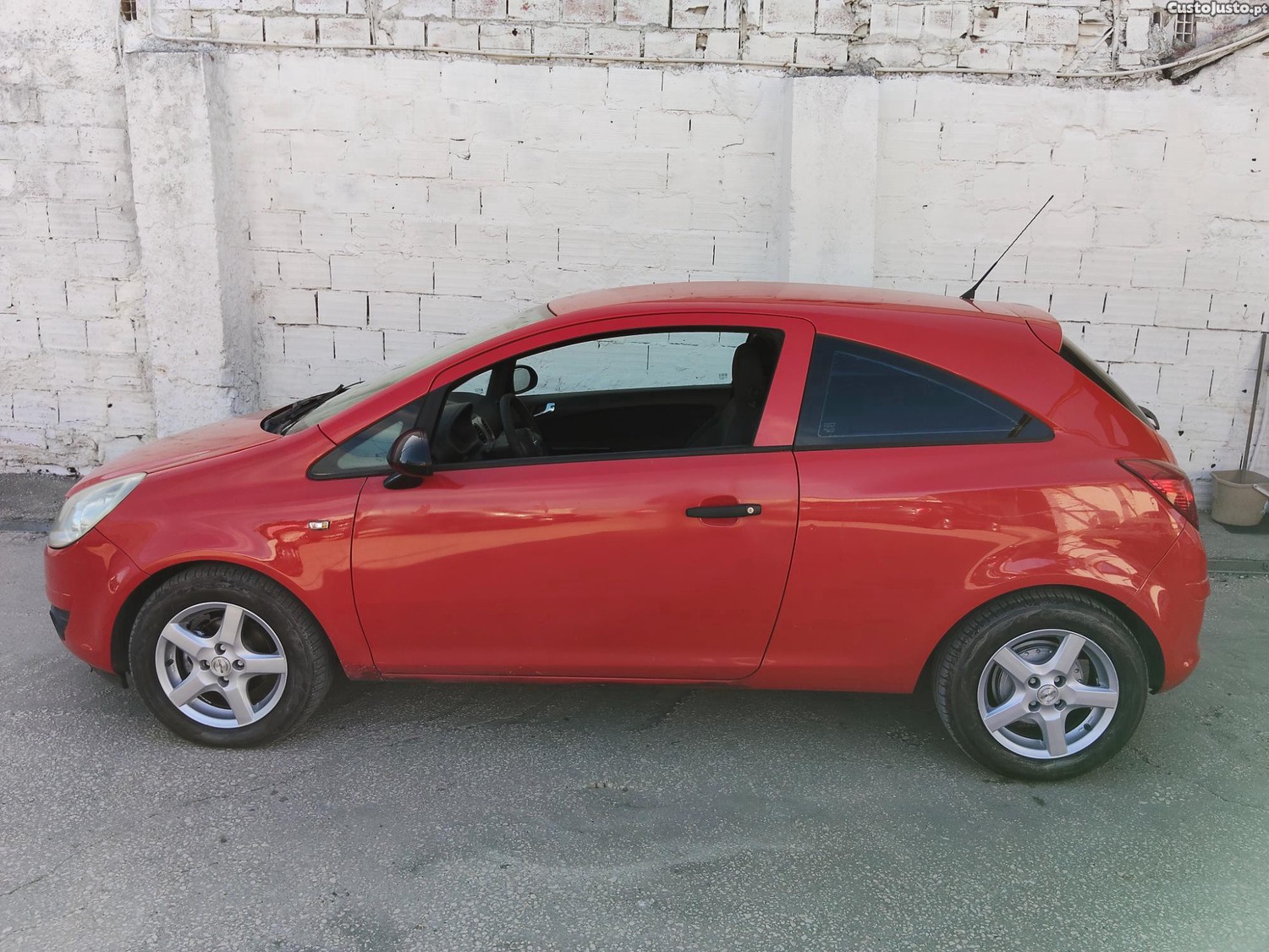 Opel Corsa 1.3 CDTI a/c — fotografia 4