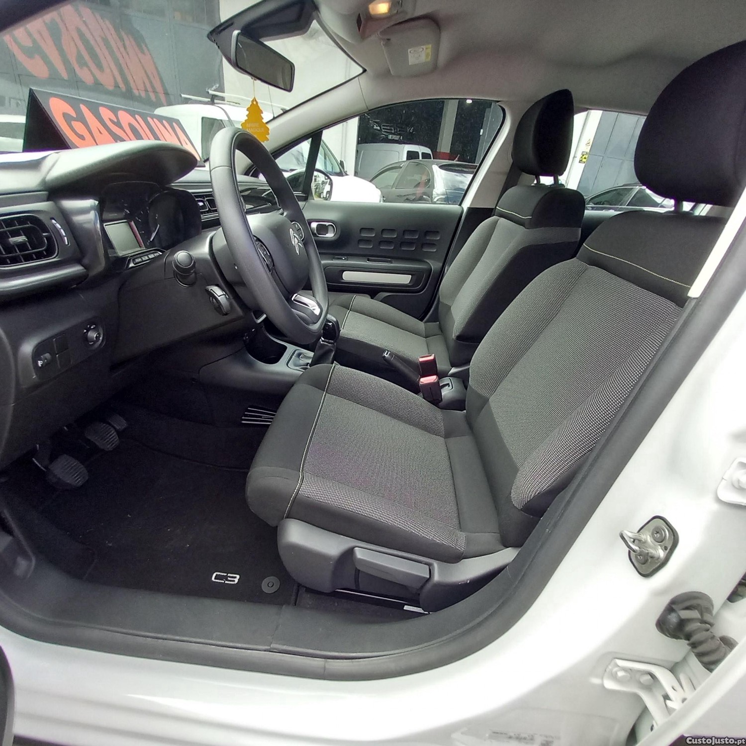 Citroën C3 1.2 2024 — fotografia 7